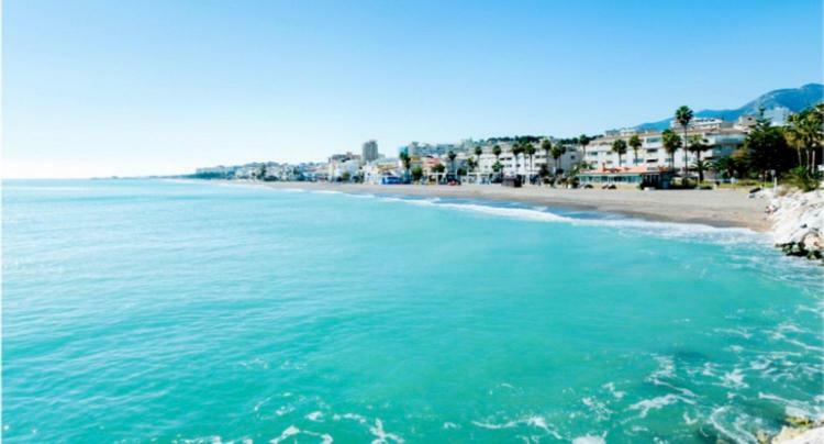 Apartament Torre De La Roca Industrial69 Torremolinos Zewnętrze zdjęcie